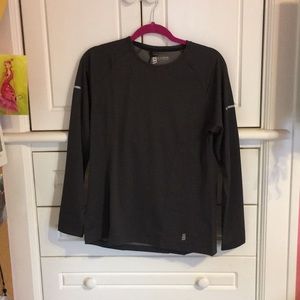 Long sleeve workout top